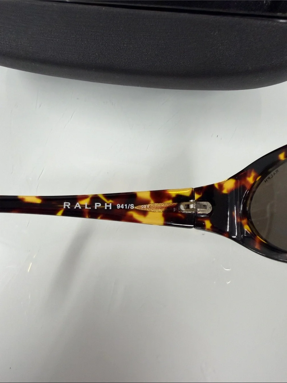 Vintage Ralph Lauren Tortoiseshell Oval Sunglasses with Brown Lenses 90's